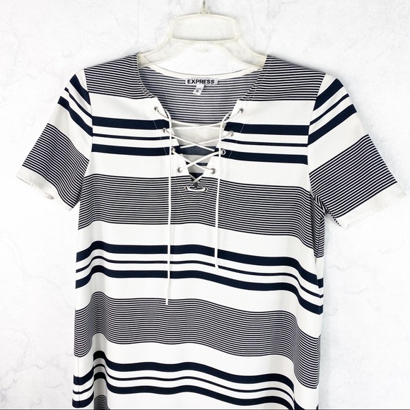 [Express] Stripe Lace Up Shift Dress - Picture 3 of 4